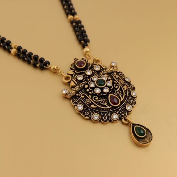 Antique Sundar Jodi Mangalsutra Set with Free Matching Earrings - Image 5