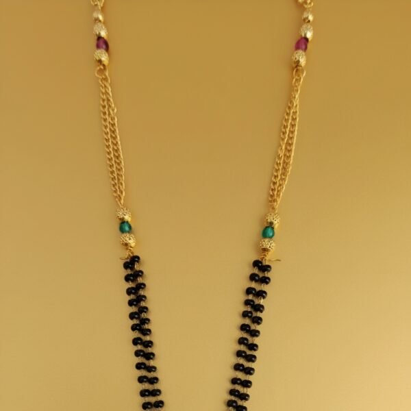 Antique Sundar Jodi Mangalsutra Set with Free Matching Earrings - Image 3
